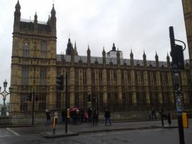 1656041_465729606887425_1501342413_n