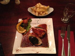 10525805_759615580755421_489999062424853697_n